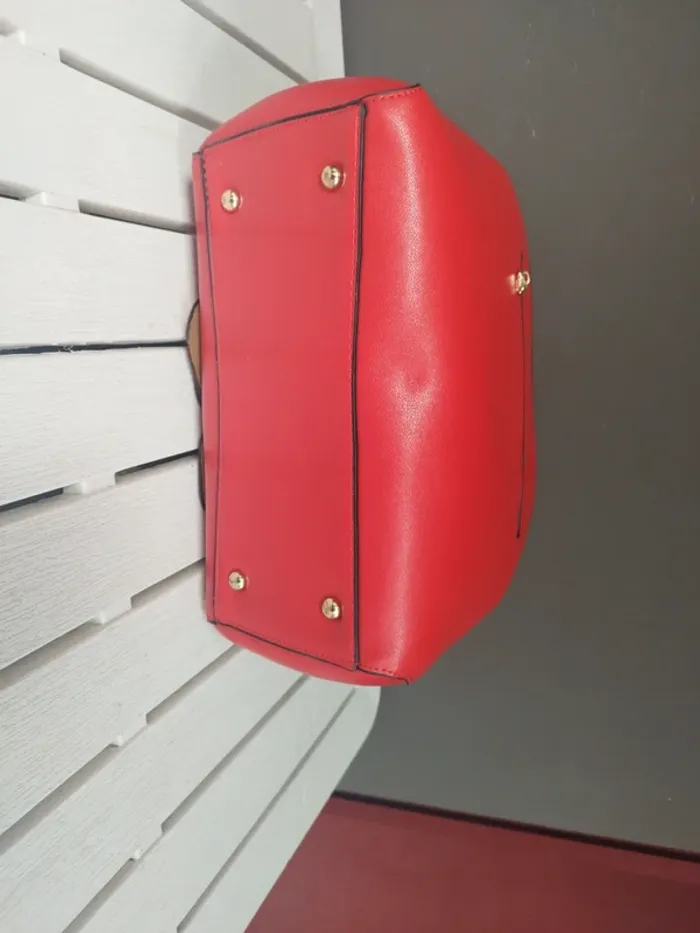 Sac à main avec grosse fleur devant - photo numéro 4