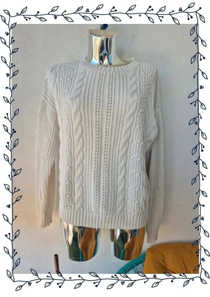 Pull torsadé uni