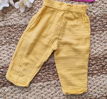 Pantalon gaufré en don taille 18 mois