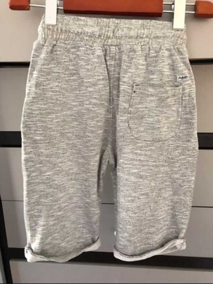 bermuda short garçon gris tape à l’oeil 10 ans poches cotés et arrières - photo numéro 4