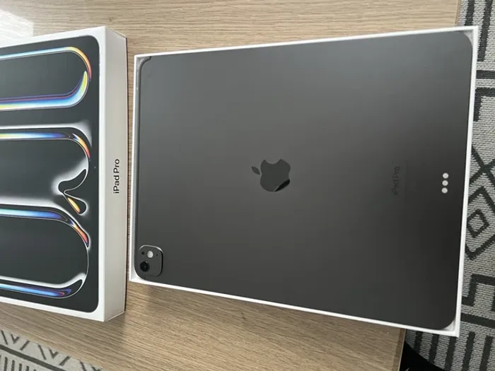 IPad Pro 13 pouces 258GB Wi-Fi - photo numéro 4