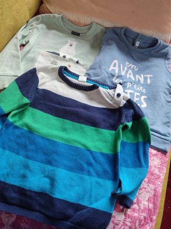 Lot pull sweat 3 ans