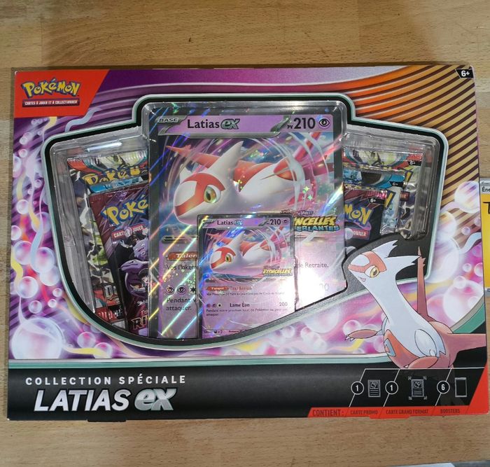 Coffret exclusif Latias pokemon