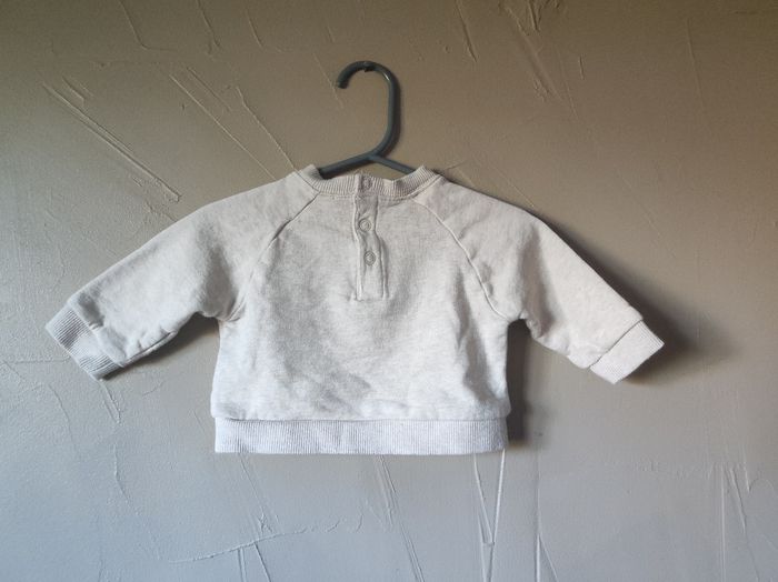 Sweat crème Bonne journée marque Boutchou taille 6 mois - photo numéro 4