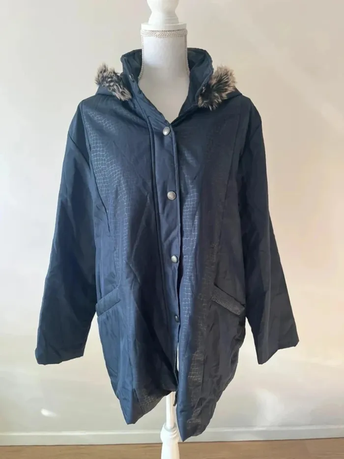 Imperméable épais - Taille 46/48 - photo numéro 2