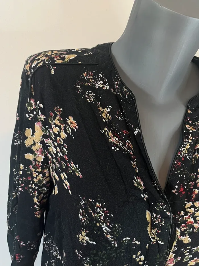 Robe noire fleurs abstraites Elora femme 38 manches longues viscose chic tendance - photo numéro 2