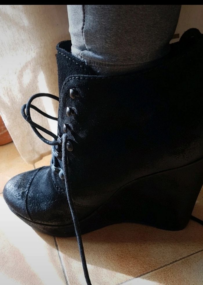 Bottines Diesel  neuves - photo numéro 3