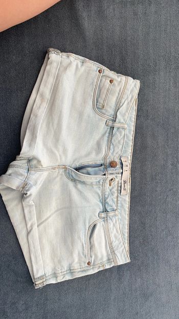 Short jean