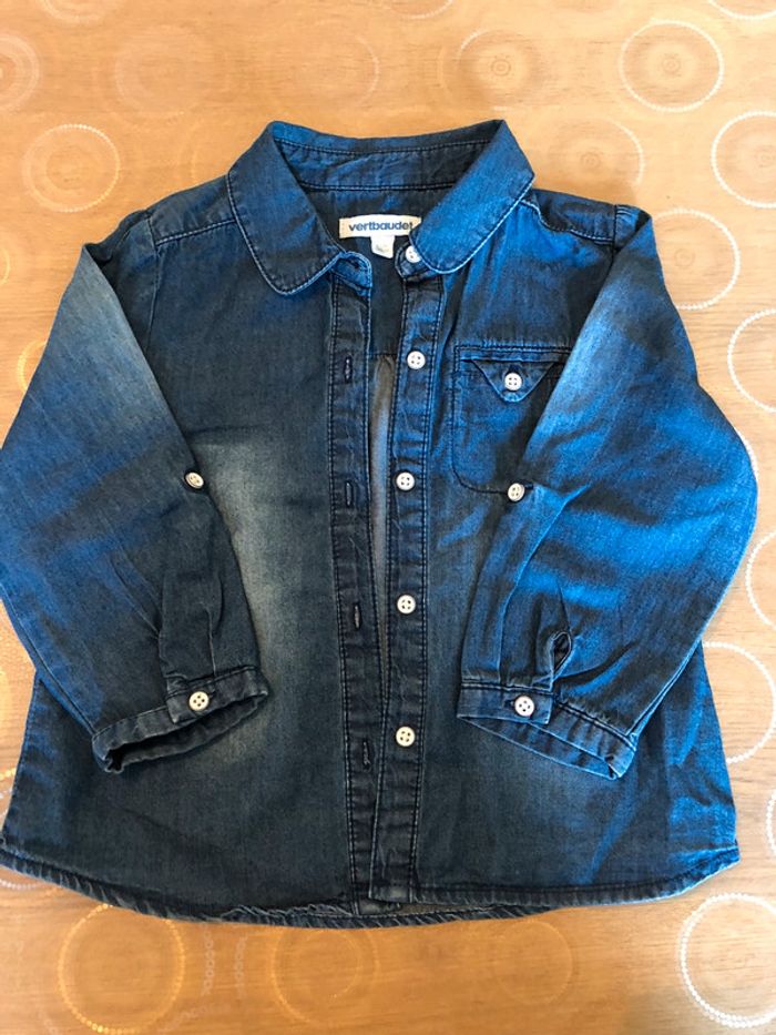 Chemise jean de chez Vertbaudet. Fille. 18 mois