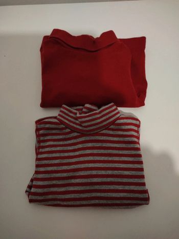 Lot de deux sous pulls 6 mois