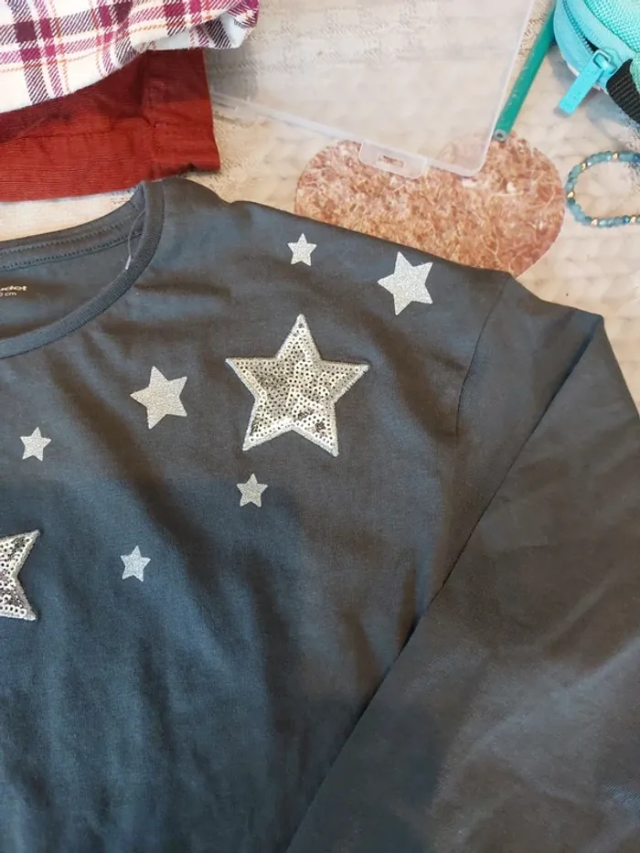 T-shirt manches longues neuf Vertbaudet 10A - photo numéro 5