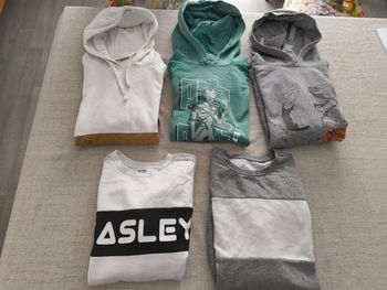 Lot pulls garçon taille 14 ans