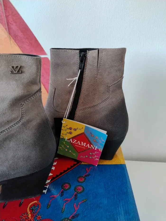Bottines Lazamani en suede - photo numéro 5