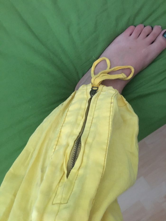 Pantalon cargo jaune - photo numéro 4
