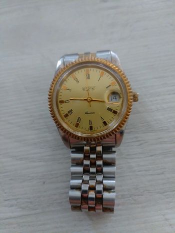 Montre quartz CDC