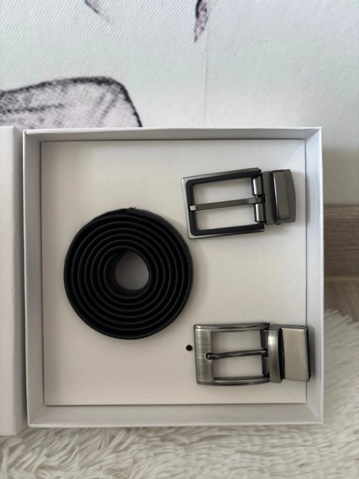 Coffret de ceinture homme Celio neuf - photo numéro 2
