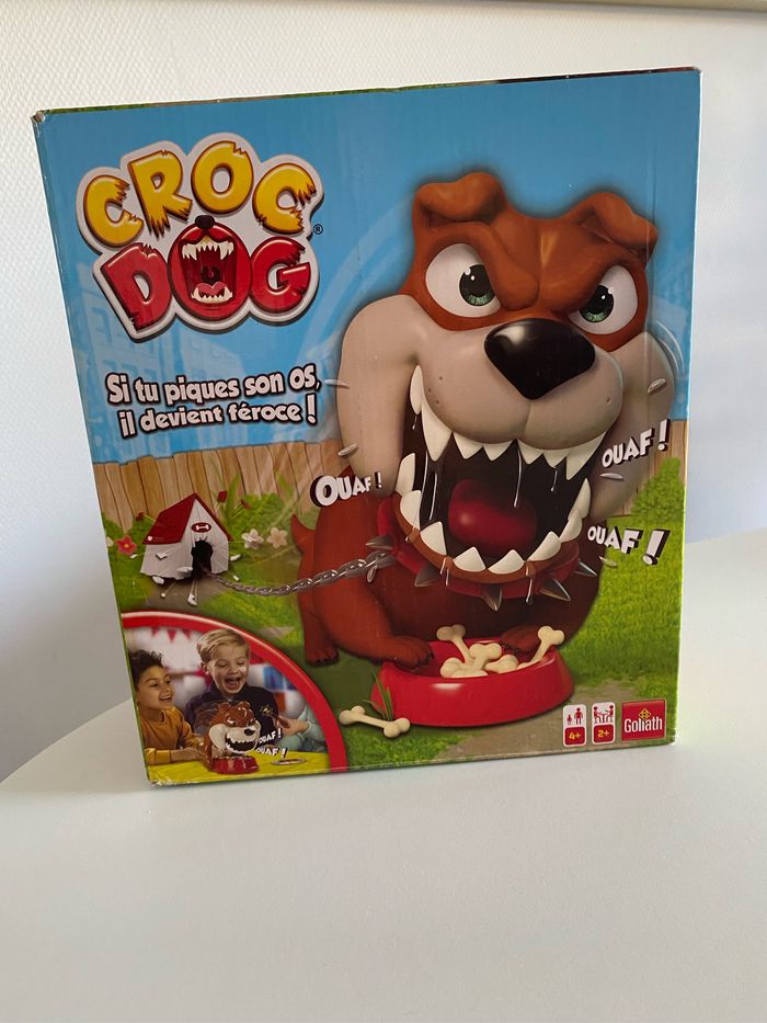 Croc Dog