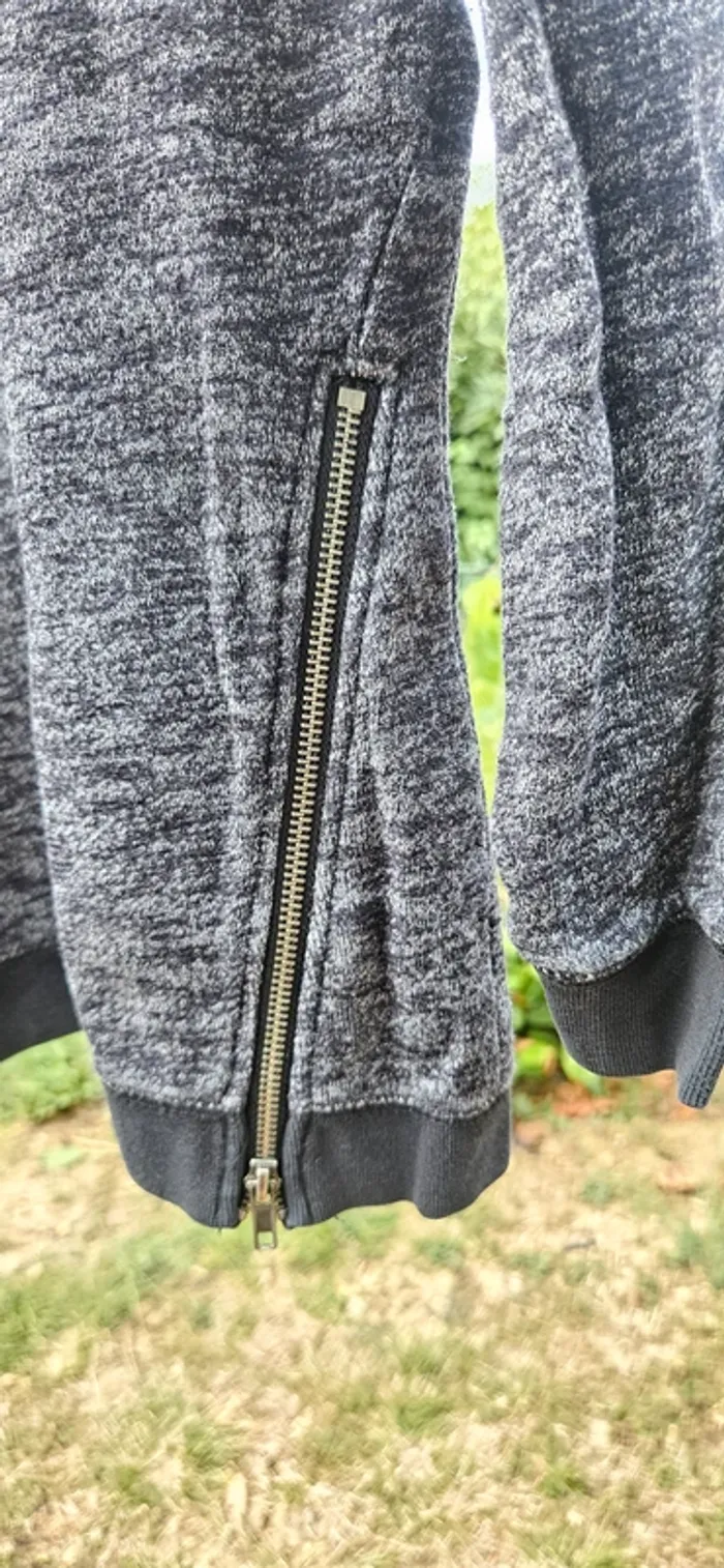 Pull Bizzbee gris - photo numéro 10