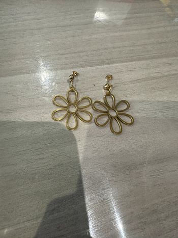 Boucle d’oreilles fleurs
