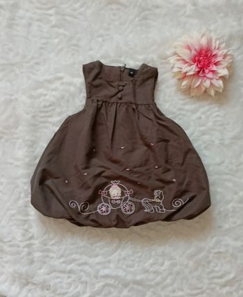 Ravissante robe boule3 mois