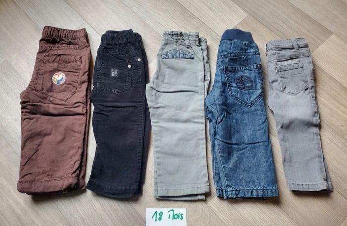 Lot de 7 vêtements automne/hiver 18 mois - photo numéro 2