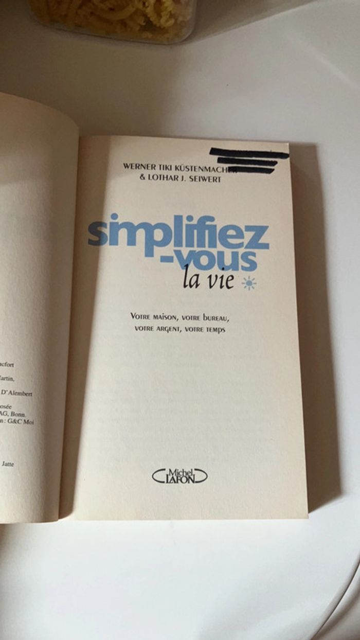 Livre. Simplifiez-vous la Vie. - photo numéro 3