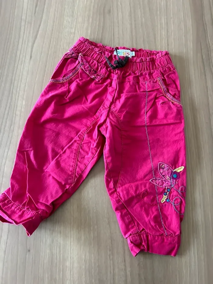 Pantalon rose fushia la compagnie des petits en très bon état - photo numéro 2