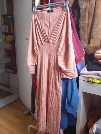 Superbe robe neuve