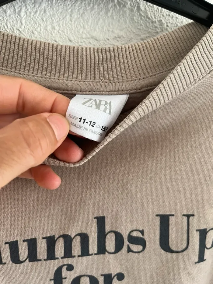 Pull oversize 💫Zara💫taille 11-12 ans - photo numéro 4