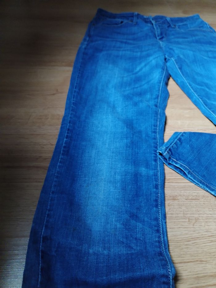 Jean Levi's femme - photo numéro 5