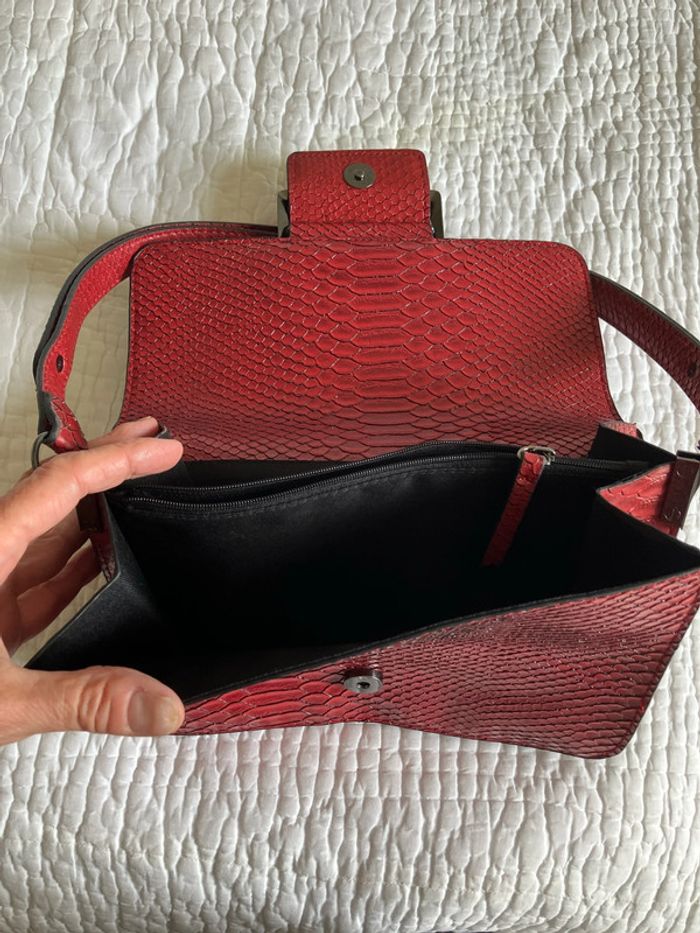 Sac baguette façon reptile - photo numéro 4