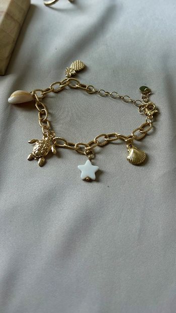 Bracelet à breloques