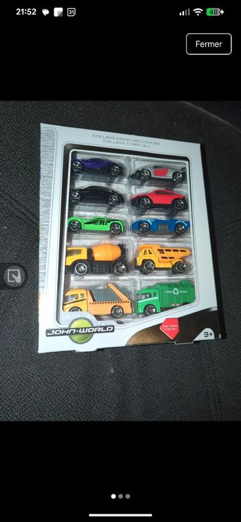 Set 10 véhicules marque John World 