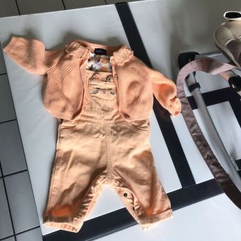 Ensemble salopette chemisier gilet