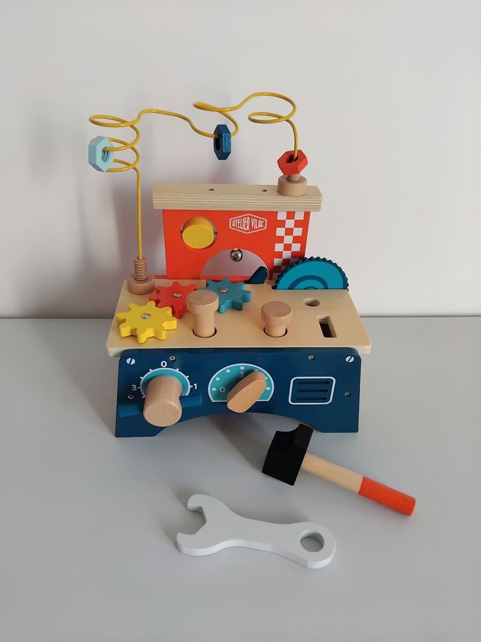 ETABLI en Bois Eveil Multi Activités VILAC 18 mois 🧮 - photo numéro 2