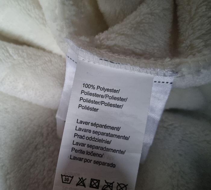 Ensemble pyjama doux et chaud 3 pièces taille 42-44 - photo numéro 5