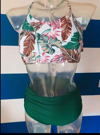 Superbe  maillot de  bain 2 pièces  Zaful  neuf  avec  étiquette  taille S  (36/38)