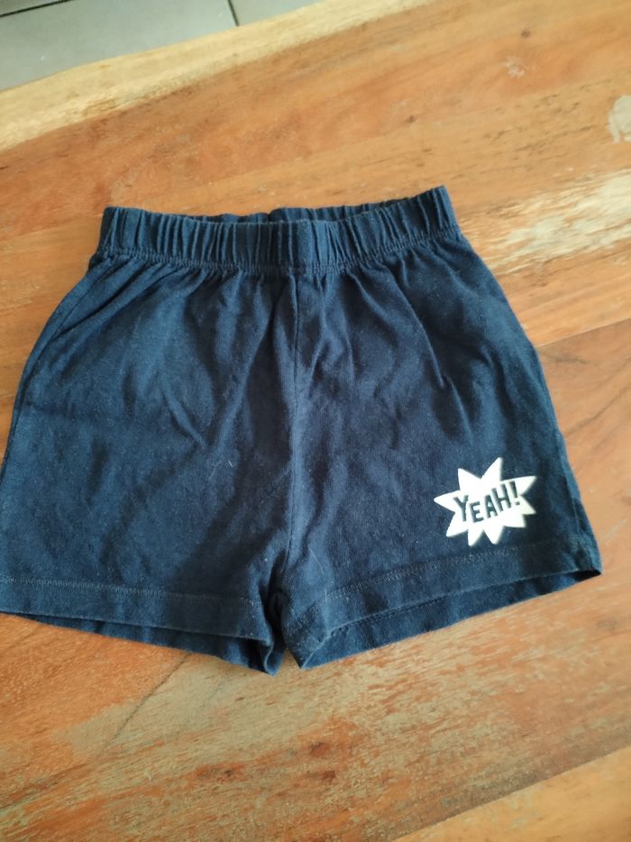 Lots shorts 9 mois - photo numéro 3