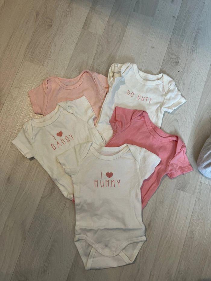 Lot 5 bodies fille été manches courtes