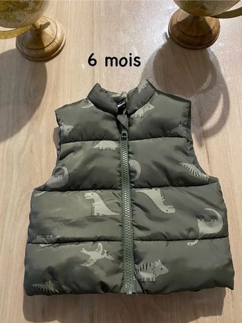 Doudoune sans manches dinosaures 🦖 6 mois