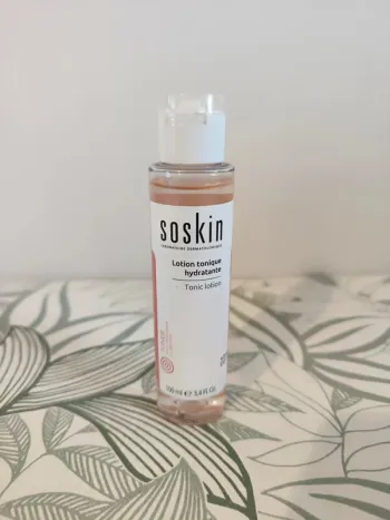 Soskin lotion tonique hydratante 100ml valeur 16€  à utiliser 12 mois après ouverture