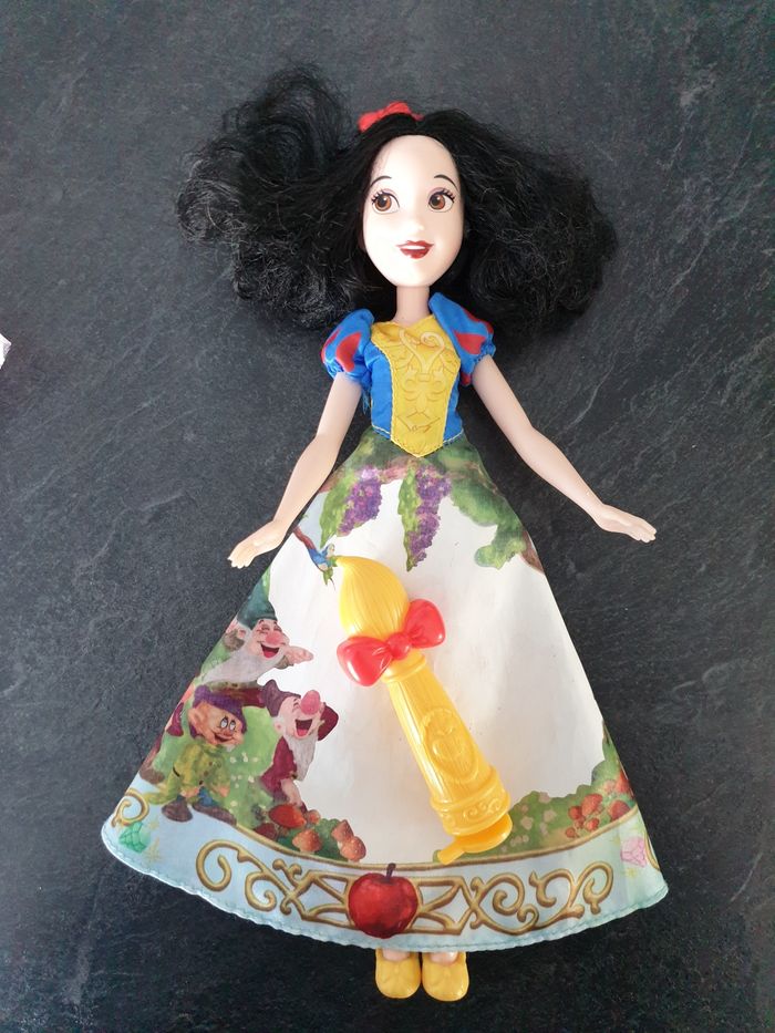 Lot 6 poupées Disney - photo numéro 4