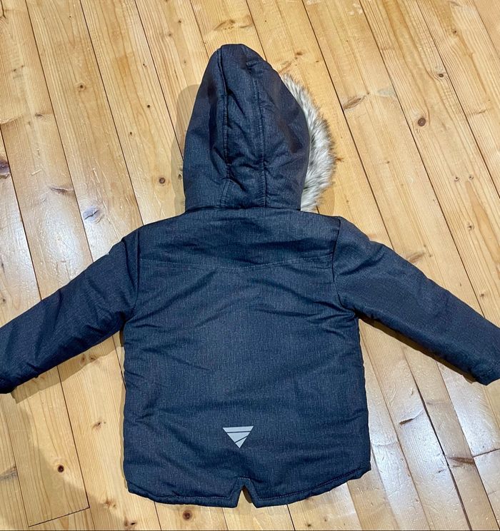 Manteau d’hiver 24 mois - photo numéro 2