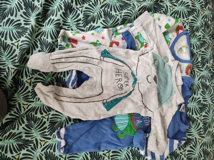 Lot naissance au 2mois - photo numéro 6