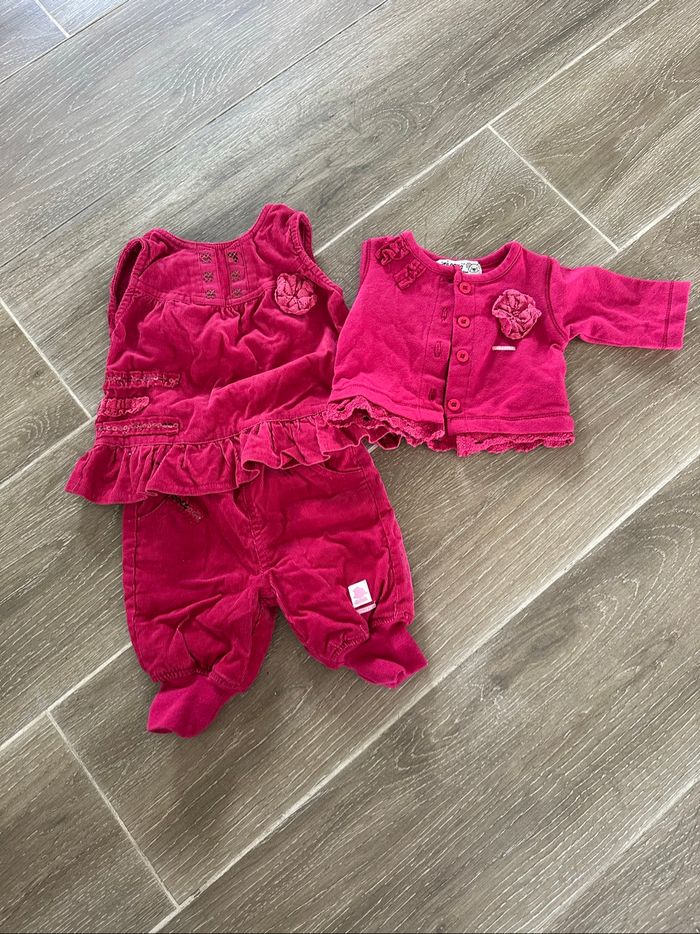 Ensemble - taille: naissance