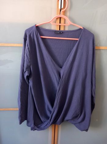 Blouse Bleue / Violette Taille 44/46