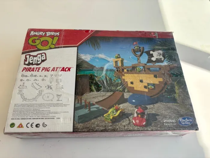 Jenga Go! Angry Birds - Pirate Pig Attack - NEUF - photo numéro 5