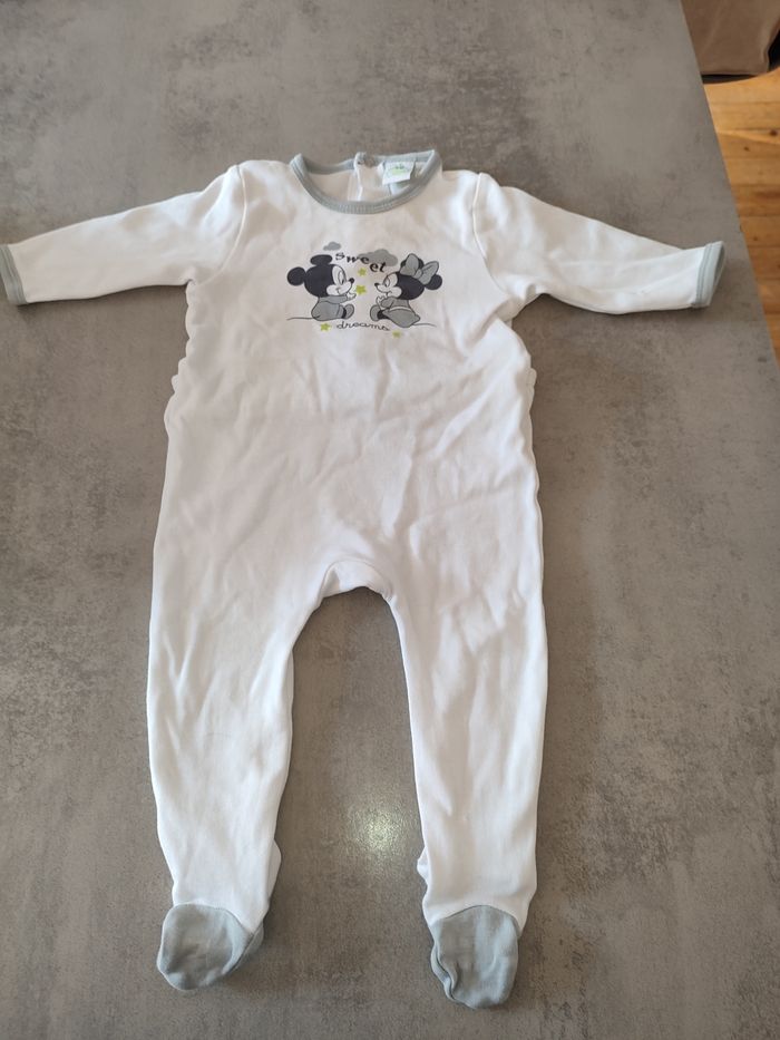 Pyjama bébé