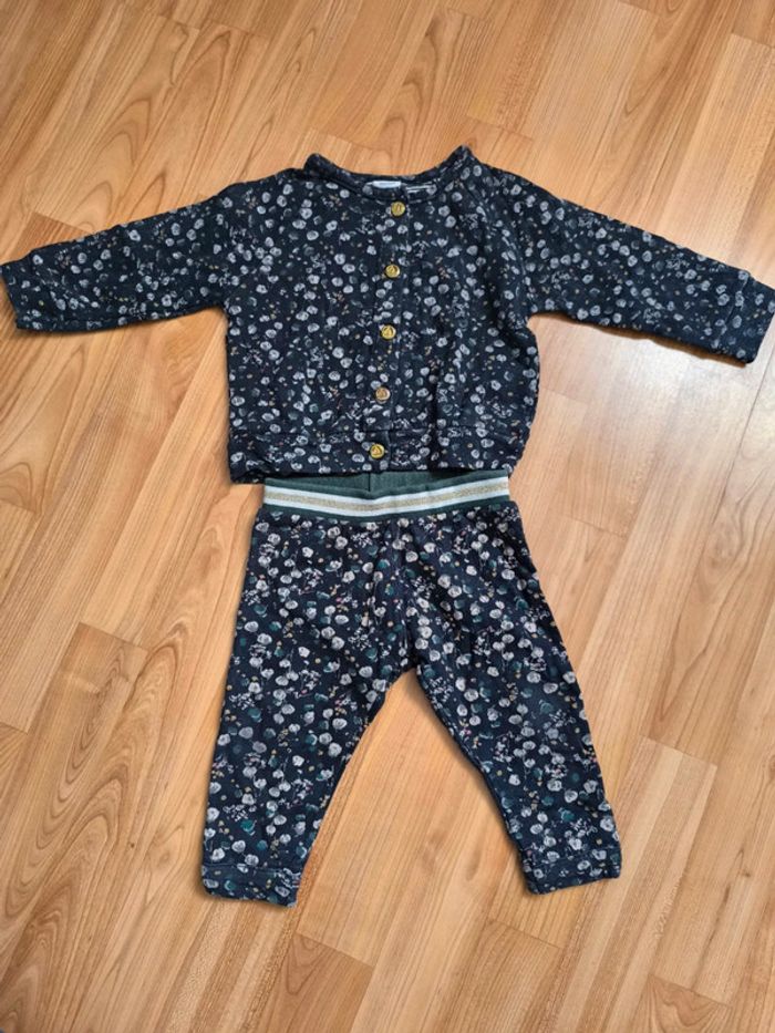 Ensemble à motif 12 mois petit bateau