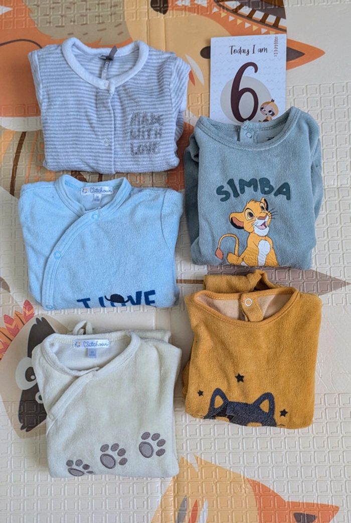 Lot de 5 pyjamas velours taille 6 mois